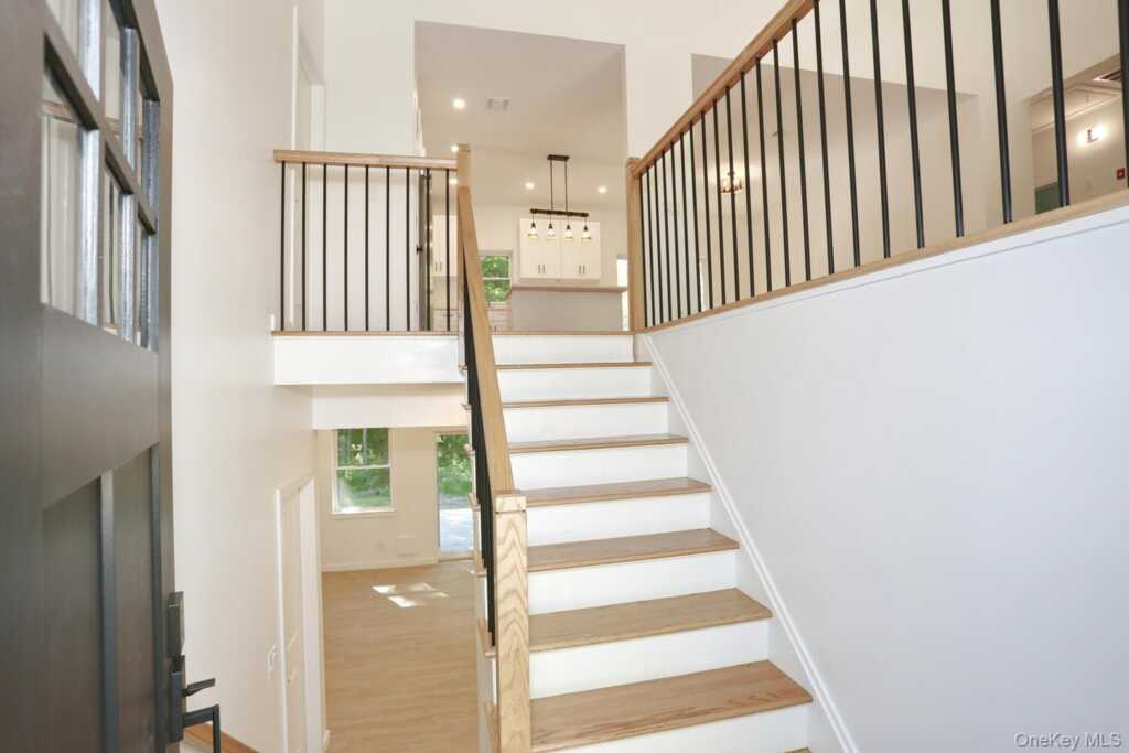 350 Ohioville Road, New Paltz, NY 12561 - Photo 9 of 50