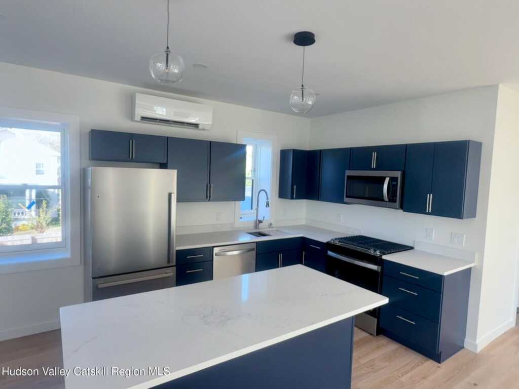 1 Main Street, Unit #2, Kingston, NY 12401 - Photo 4 of 14