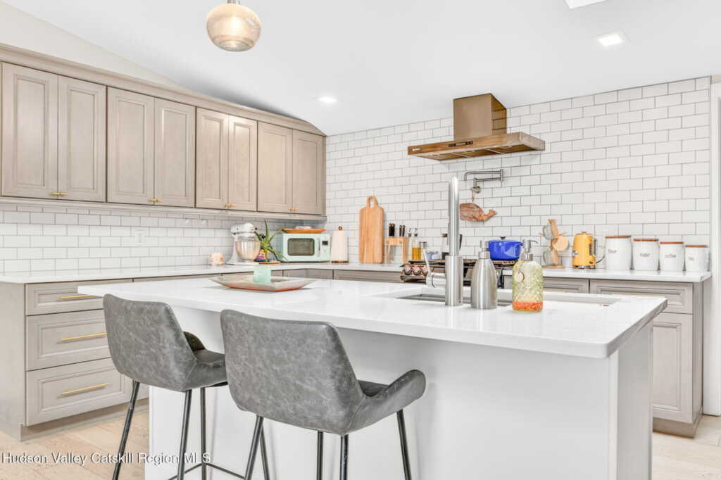 229 Heather Lane, Kingston, NY 12401 - Photo 12 of 40