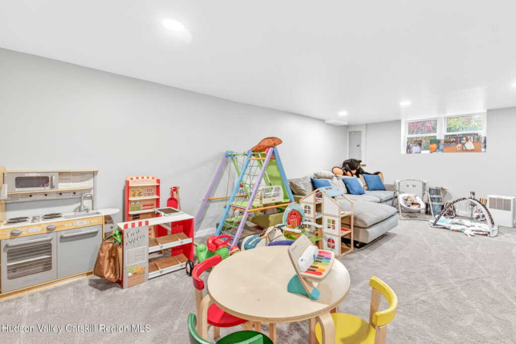 229 Heather Lane, Kingston, NY 12401 - Photo 31 of 40