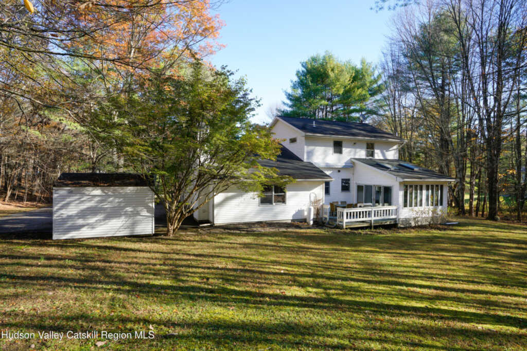 1521 Glasco Turnpike, Saugerties, NY 12477 - Photo 10 of 44