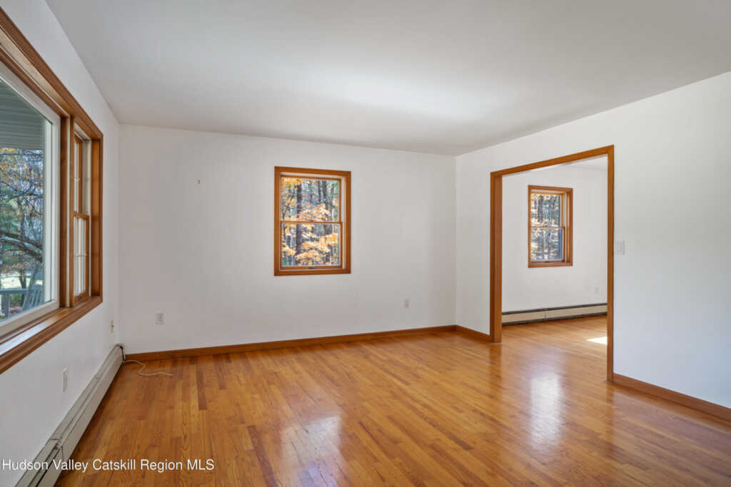 1521 Glasco Turnpike, Saugerties, NY 12477 - Photo 16 of 44