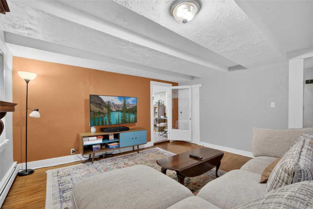 81 Dewitt Street, Kingston, NY 12401 - Photo 11 of 38