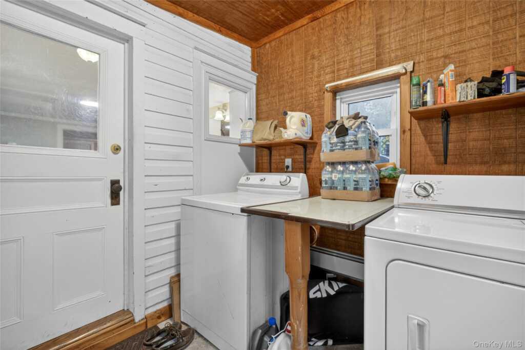 81 Dewitt Street, Kingston, NY 12401 - Photo 22 of 38