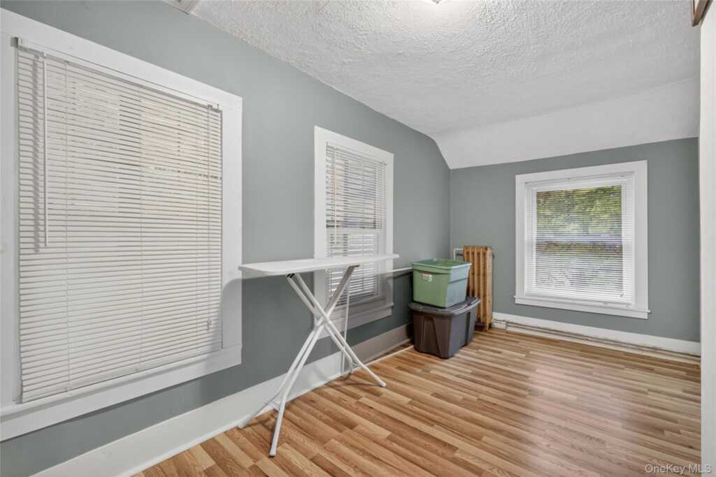 81 Dewitt Street, Kingston, NY 12401 - Photo 26 of 38