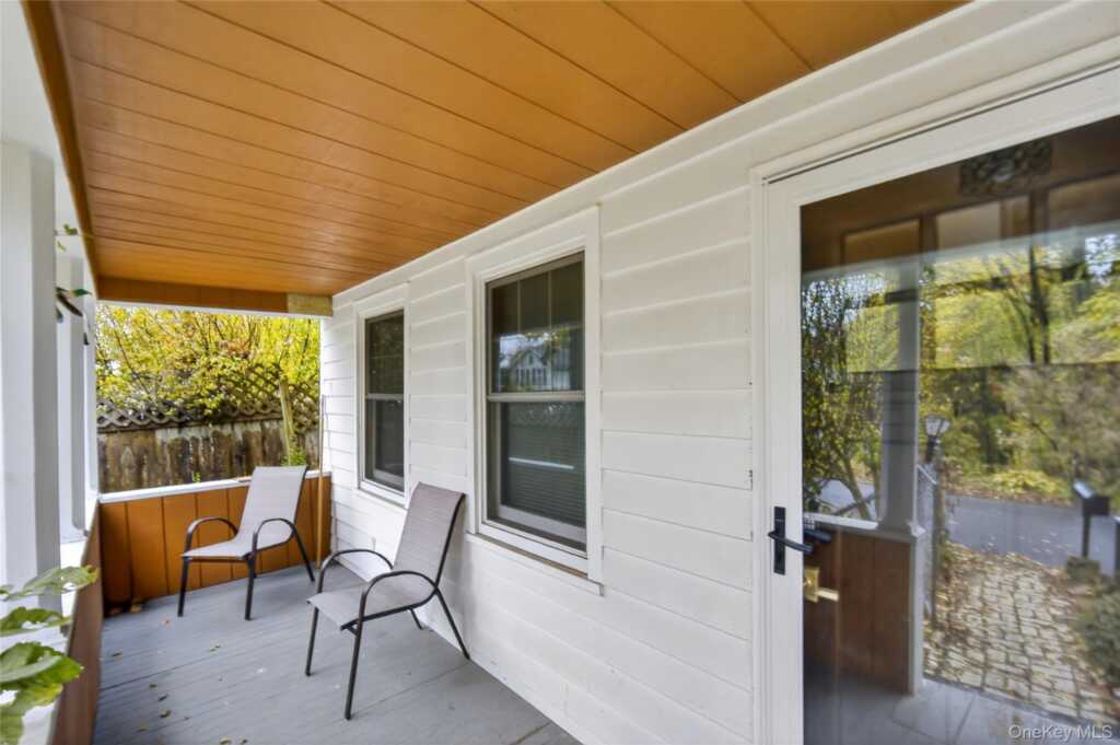 81 Dewitt Street, Kingston, NY 12401 - Photo 7 of 38