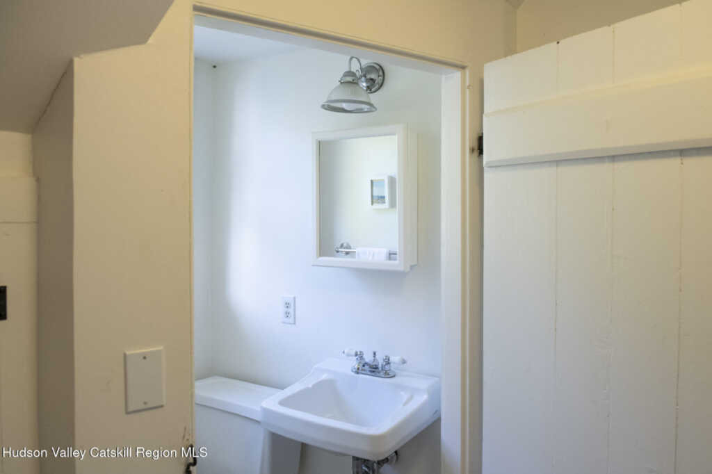 63 Broadview Road, Woodstock, NY 12498 - Photo 32 of 33