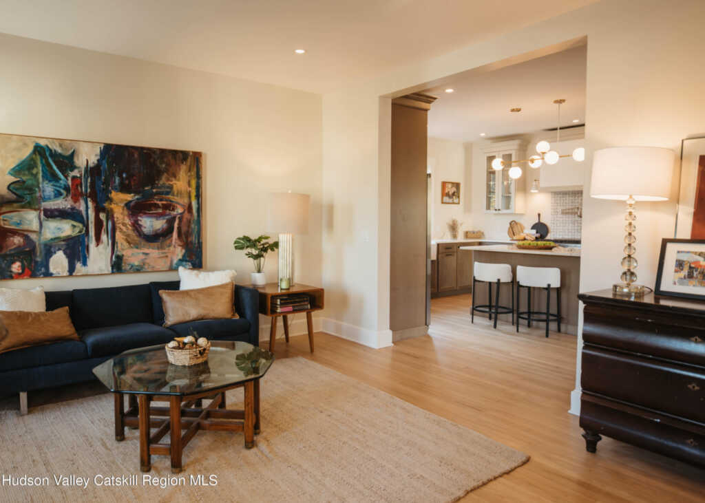 139 Highland Avenue, Kingston, NY 12401 - Photo 12 of 50