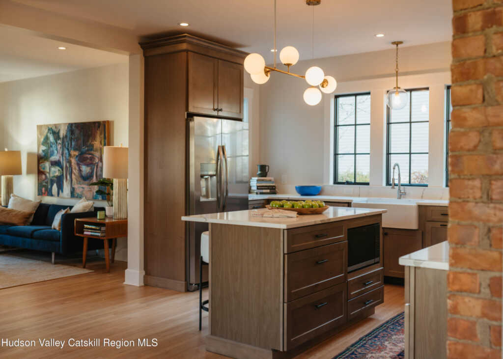 139 Highland Avenue, Kingston, NY 12401 - Photo 17 of 50