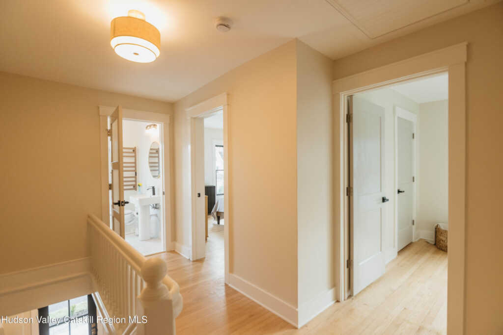 139 Highland Avenue, Kingston, NY 12401 - Photo 28 of 50