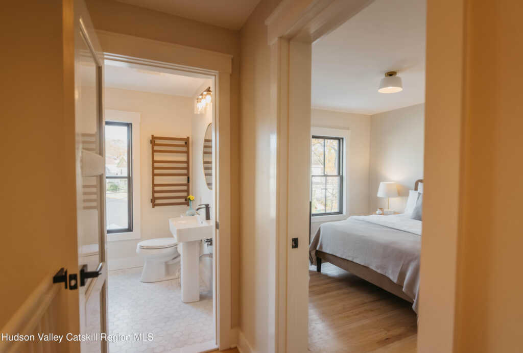 139 Highland Avenue, Kingston, NY 12401 - Photo 31 of 50