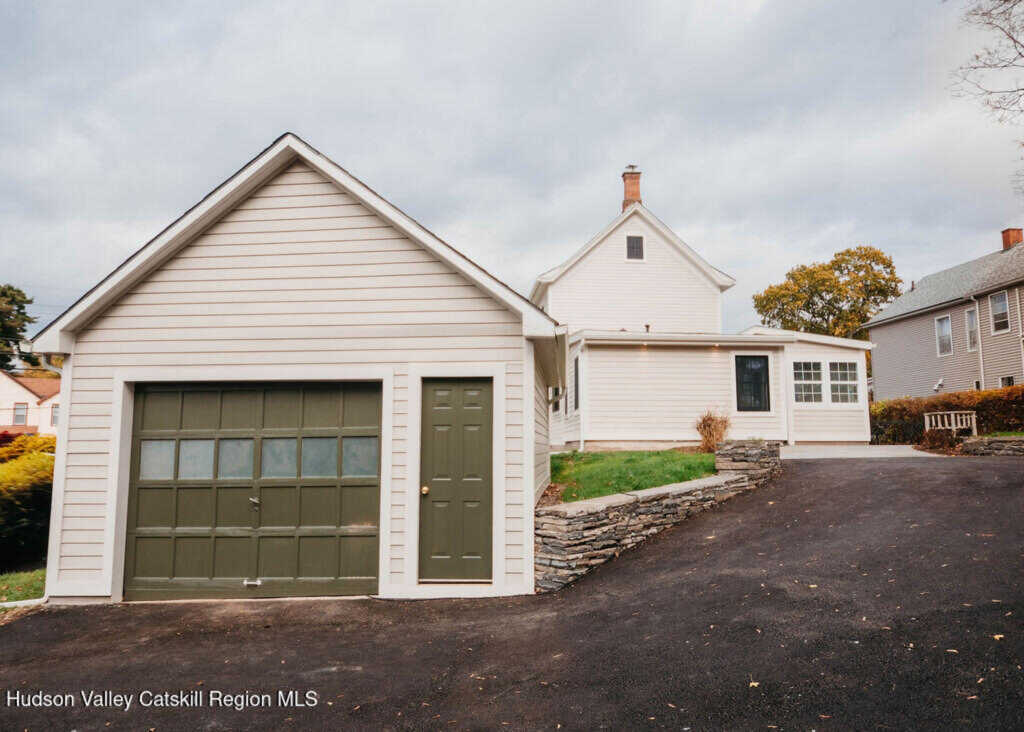 139 Highland Avenue, Kingston, NY 12401 - Photo 48 of 50