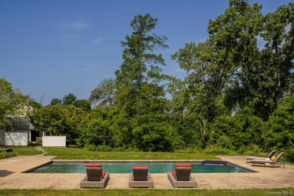 243 Morton Road, Rhinebeck, NY 12572 - Photo 13 of 44