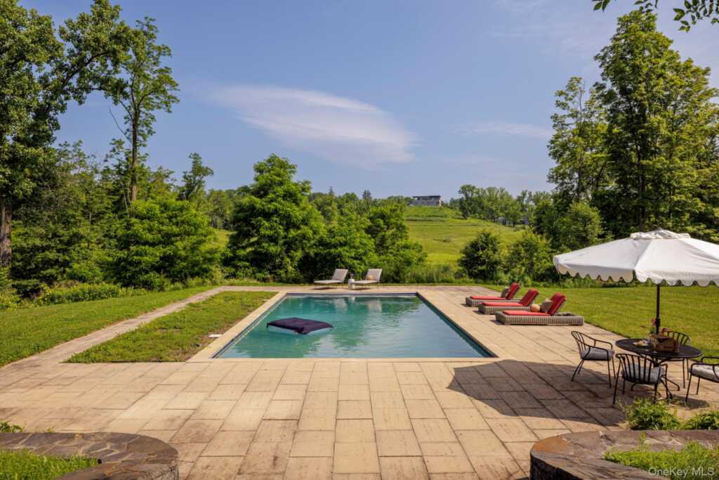 243 Morton Road, Rhinebeck, NY 12572 - Photo 14 of 44