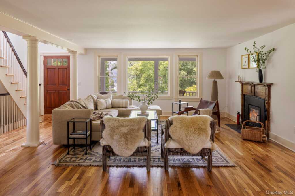 243 Morton Road, Rhinebeck, NY 12572 - Photo 4 of 44