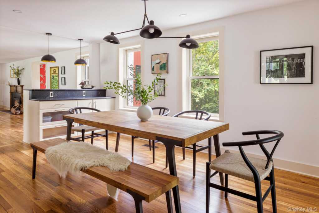 243 Morton Road, Rhinebeck, NY 12572 - Photo 7 of 44