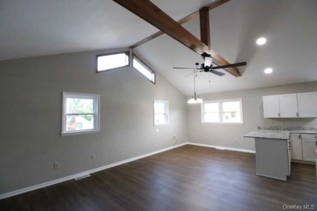 3218 Route 9w, Unit #1, Saugerties, NY 12477 - Photo 2 of 13