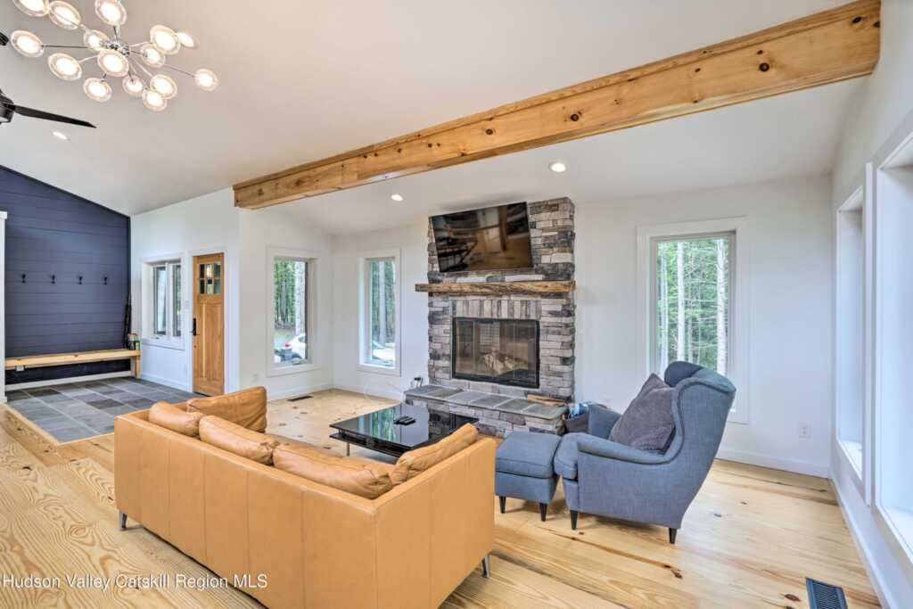 158 Rivka Road, Saugerties, NY 12477 - Photo 4 of 28