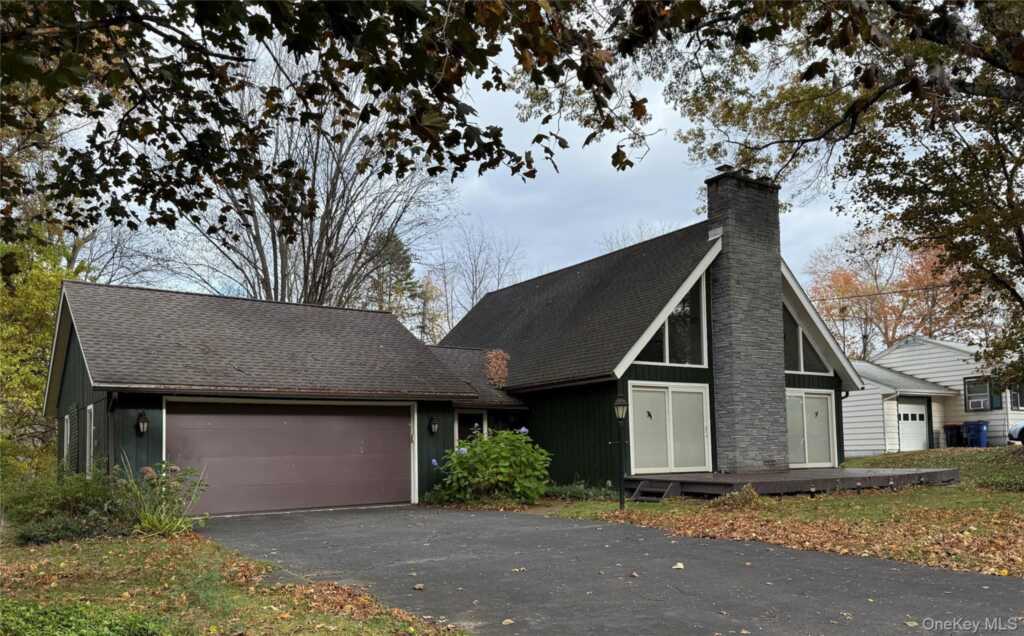 21 Cramer Road, Rhinebeck, NY 12572