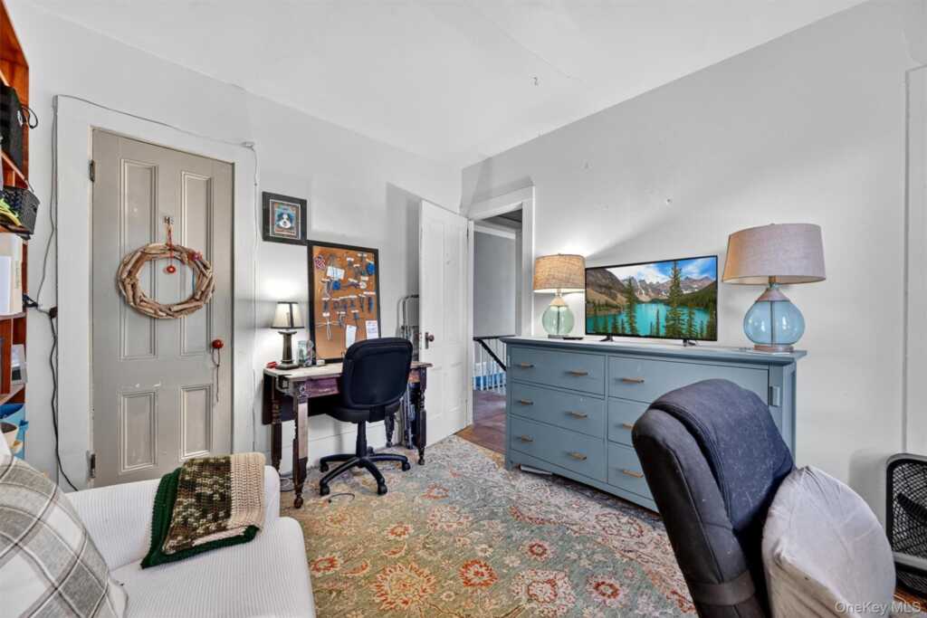 214 State Route 32, New Paltz, NY 12561 - Photo 25 of 37