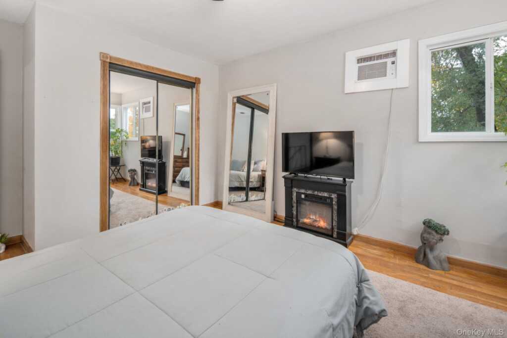 27 Appletree Drive, Saugerties, NY 12477 - Photo 13 of 41