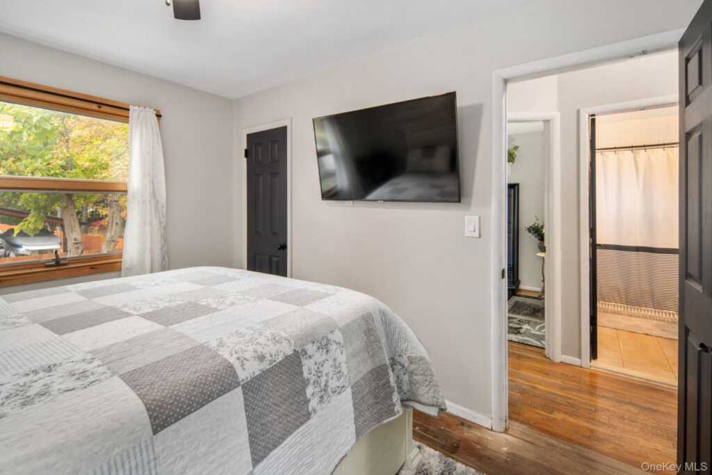 27 Appletree Drive, Saugerties, NY 12477 - Photo 16 of 41