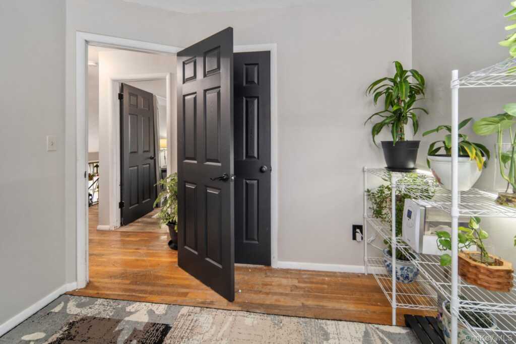 27 Appletree Drive, Saugerties, NY 12477 - Photo 20 of 41