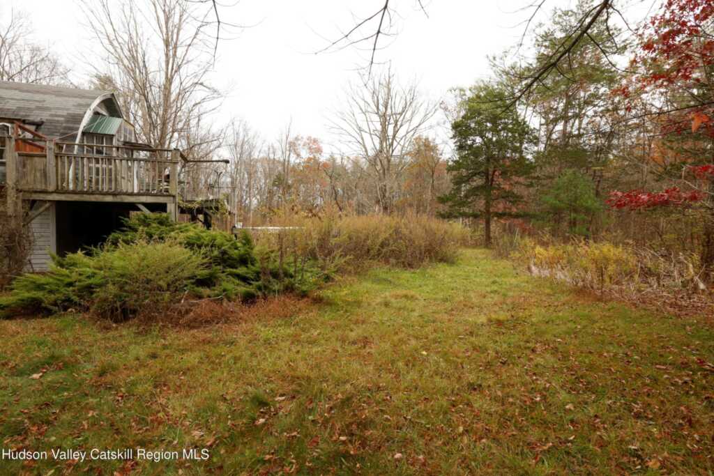 424 High Falls Road, Saugerties, NY 12477 - Photo 16 of 37