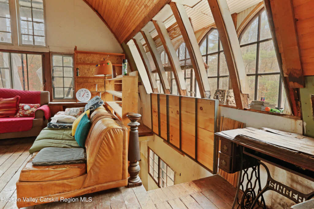 424 High Falls Road, Saugerties, NY 12477 - Photo 6 of 37