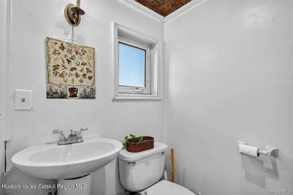 214 State Route 32 S, New Paltz, NY 12561 - Photo 18 of 37