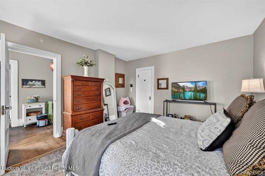 214 State Route 32 S, New Paltz, NY 12561 - Photo 21 of 37