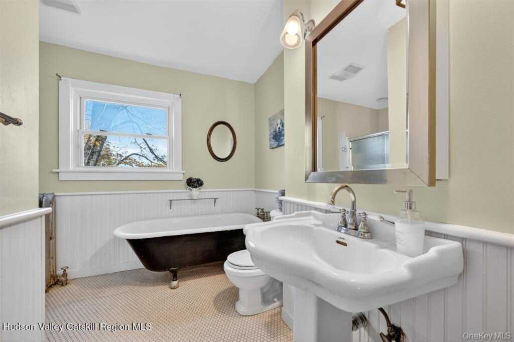 214 State Route 32 S, New Paltz, NY 12561 - Photo 28 of 37