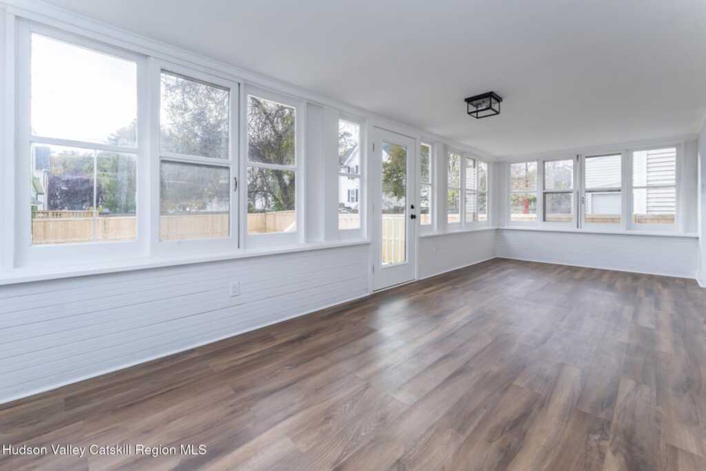 49 Montrepose Avenue, Kingston, NY 12401 - Photo 15 of 38