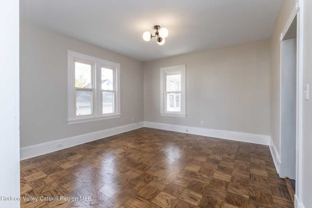 49 Montrepose Avenue, Kingston, NY 12401 - Photo 18 of 38