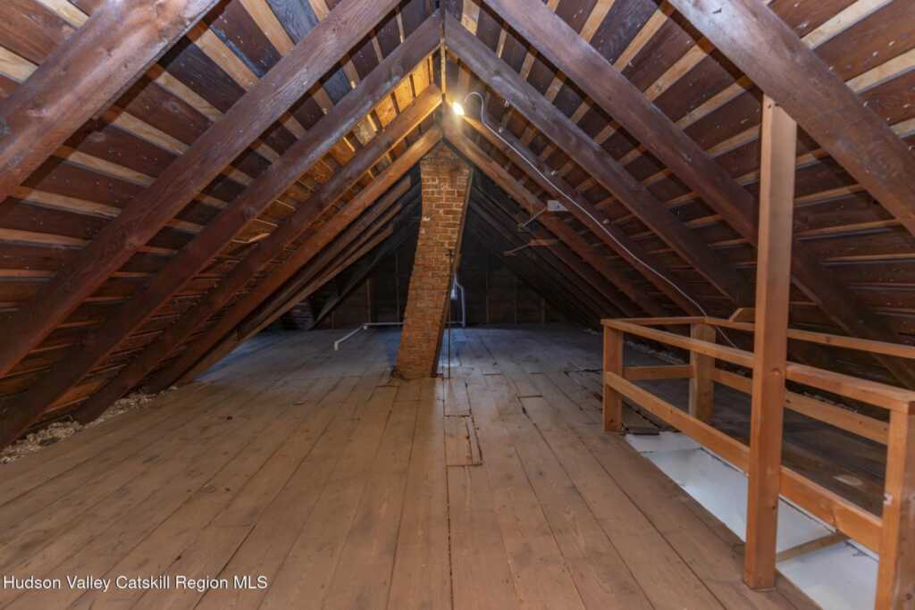 49 Montrepose Avenue, Kingston, NY 12401 - Photo 30 of 38