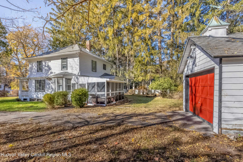 40 Lower Byrdcliffe Road, Woodstock, NY 12498 - Photo 36 of 39