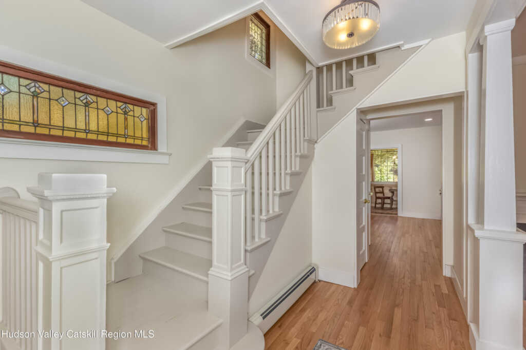 40 Lower Byrdcliffe Road, Woodstock, NY 12498 - Photo 4 of 39