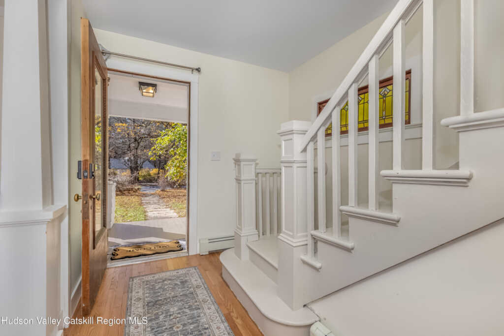 40 Lower Byrdcliffe Road, Woodstock, NY 12498 - Photo 5 of 39