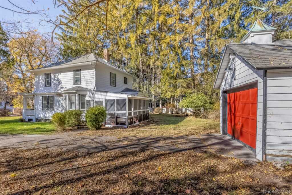 40 Lower Byrdcliffe Road, Woodstock, NY 12498 - Photo 36 of 39