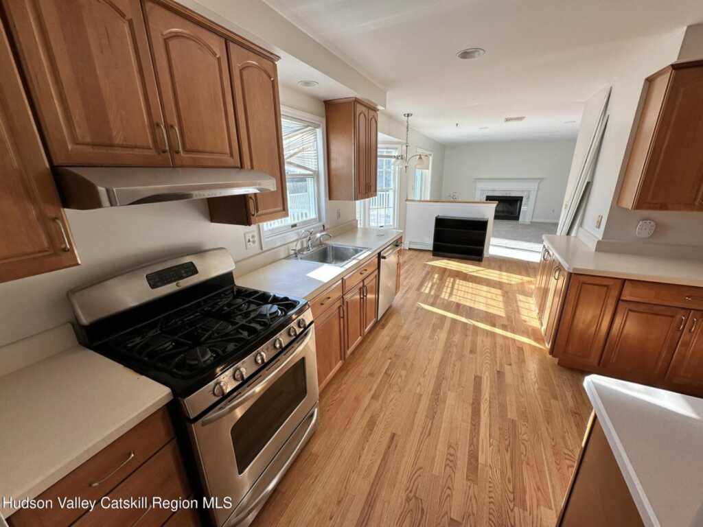 6 High Ridge Road, New Paltz, NY 12561 - Photo 17 of 40