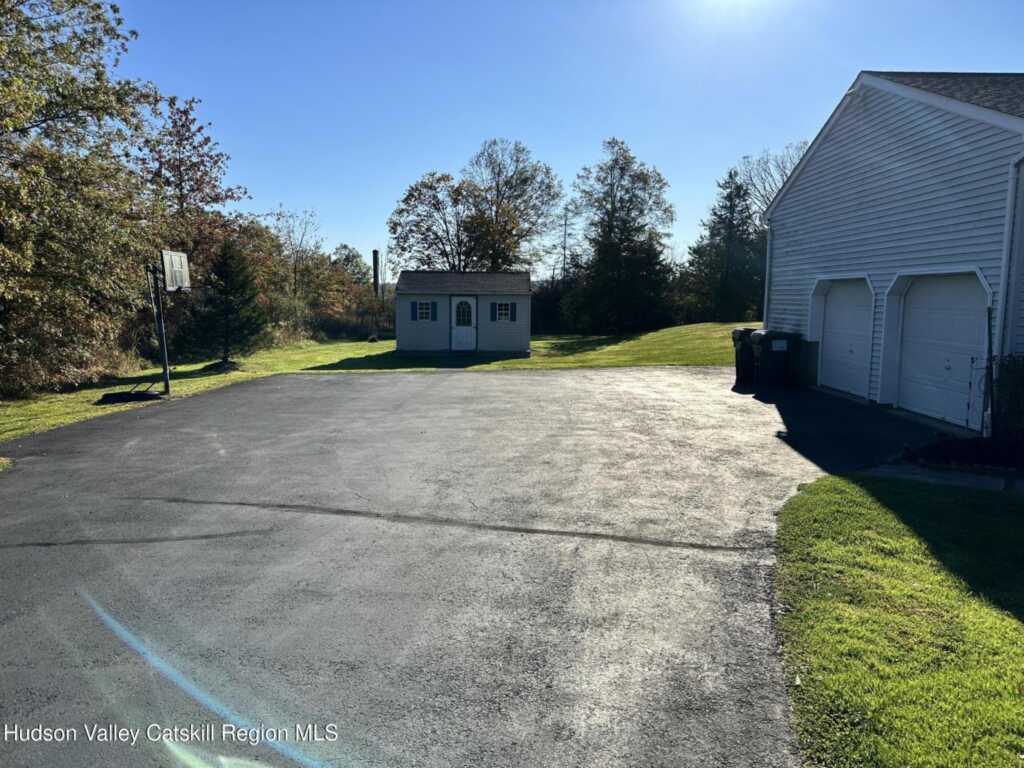 6 High Ridge Road, New Paltz, NY 12561 - Photo 6 of 40