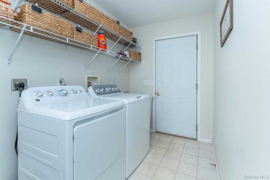 11 Carol Anns Way, Saugerties, NY 12477 - Photo 23 of 40