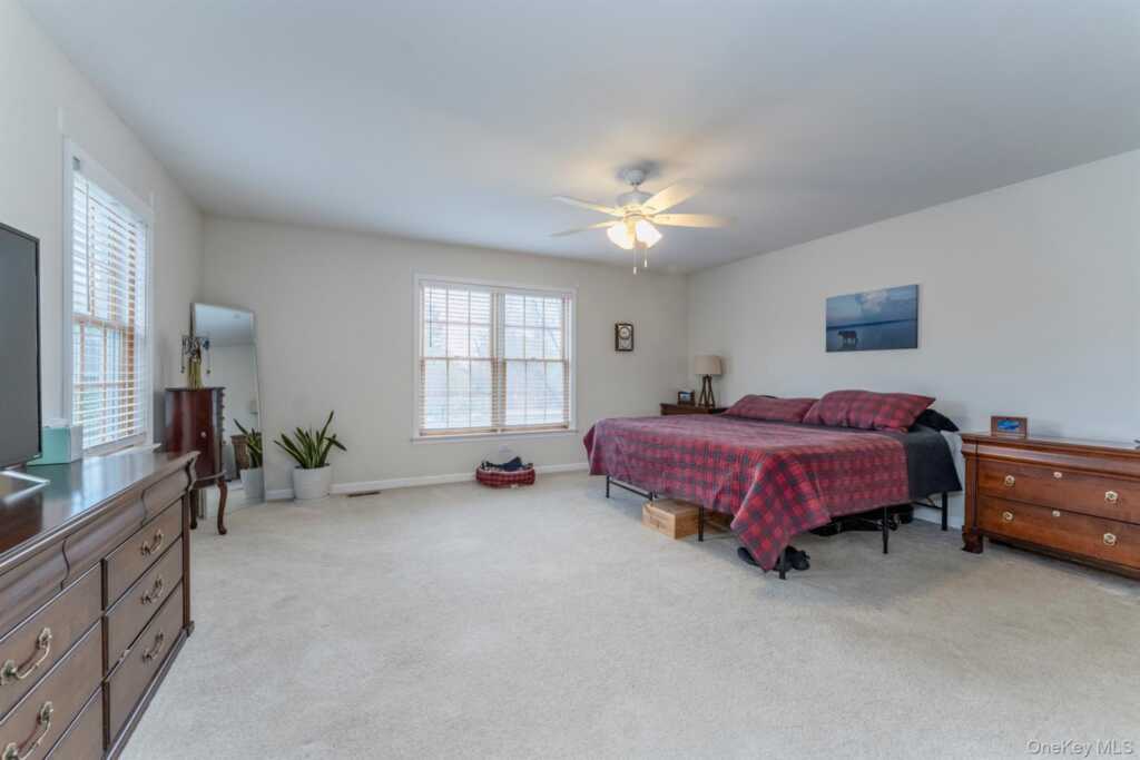 11 Carol Anns Way, Saugerties, NY 12477 - Photo 24 of 40