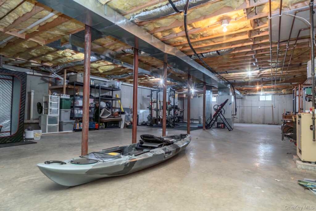 11 Carol Anns Way, Saugerties, NY 12477 - Photo 28 of 40