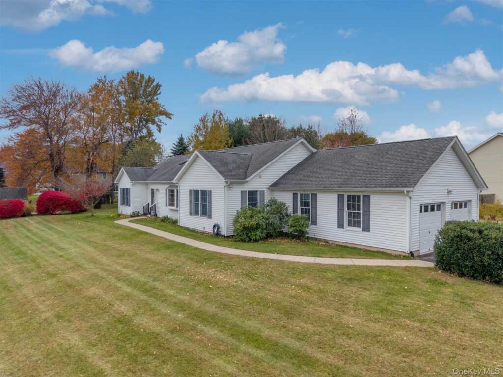 11 Carol Anns Way, Saugerties, NY 12477 - Photo 36 of 40