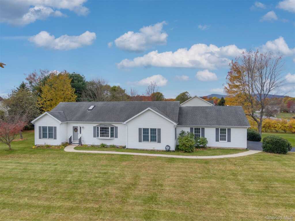 11 Carol Anns Way, Saugerties, NY 12477 - Photo 37 of 40