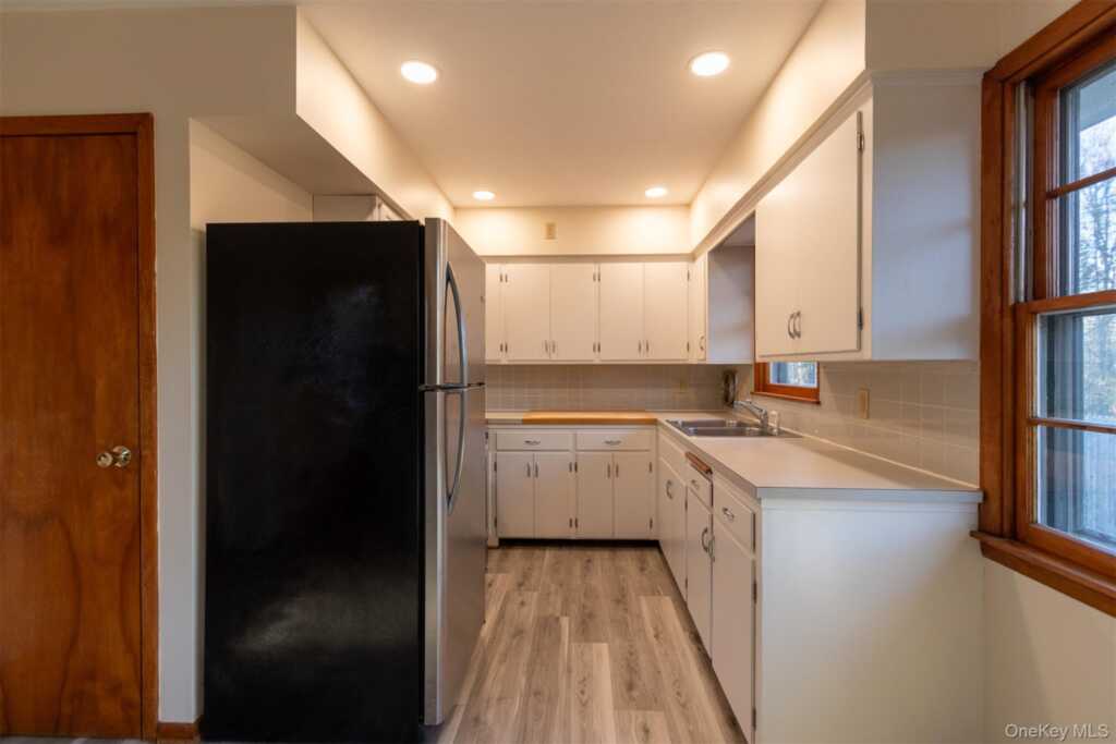 17-19 Cramer Road, Unit #17, Rhinebeck, NY 12572 - Photo 6 of 12