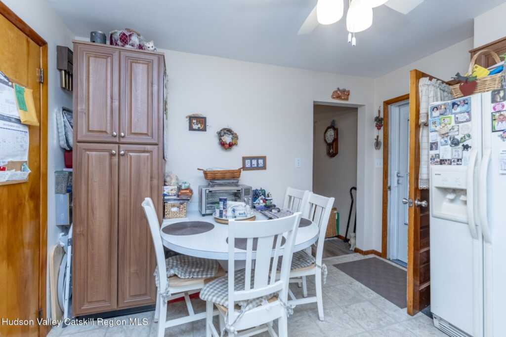 56 Derrenbacher Street, Kingston, NY 12401 - Photo 5 of 32