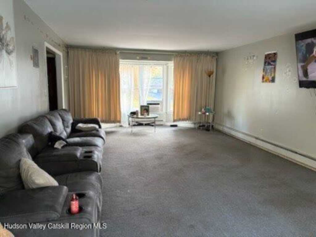 248 Hillside Terrace, Kingston, NY 12401 - Photo 21 of 33