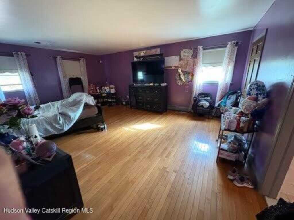 248 Hillside Terrace, Kingston, NY 12401 - Photo 9 of 33